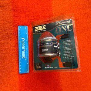 NWOT ZEBCO Legacy ONE Fishing Reel